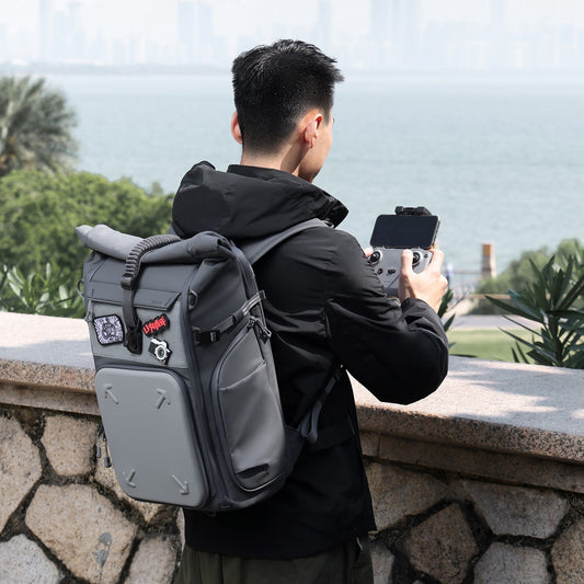Ulanzi BP04 Hard Shell Rugzak 25 liter met Find My Tracker - Cameratassen