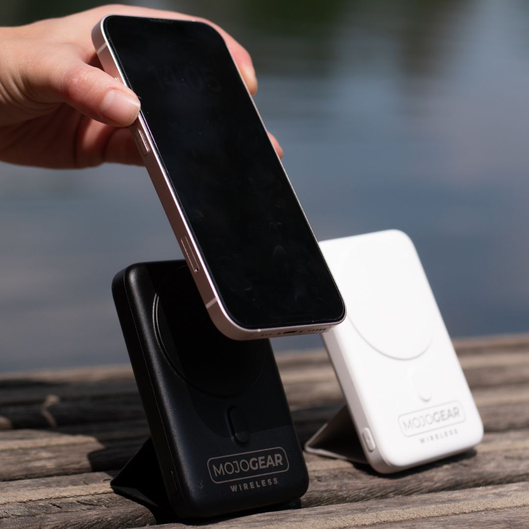 Batterie externe sans fil MOJOGEAR MagSafe 10 000 mAh - Magnétique et sans fil pour Android et iPhone - Avec support de bureau - Noir - Powerbanks