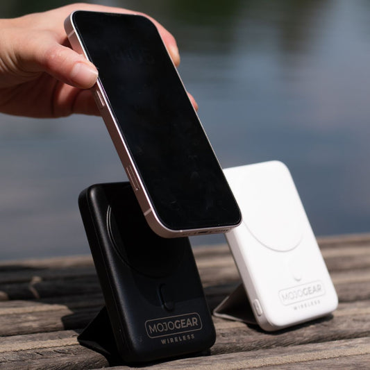 Batterie externe sans fil MOJOGEAR MagSafe 10 000 mAh - Magnétique et sans fil pour Android et iPhone - Avec support de bureau - Noir - Powerbanks